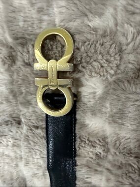 SALVATORE FERRAGAMO Gold Double-Gancio Buckle Black Leather Belt